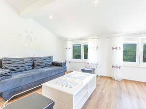 23739233-Ferienhaus-8--300x225-2