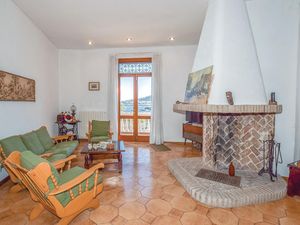 23739911-Ferienhaus-6--300x225-1