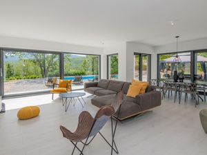 23751004-Ferienhaus-6--300x225-3