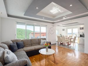 23754475-Ferienhaus-7--300x225-4