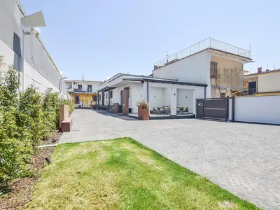 house house