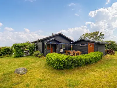 house house