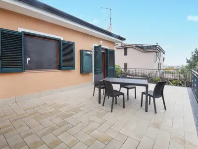 house house