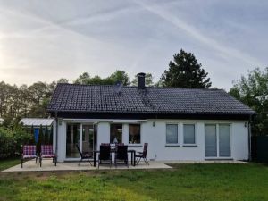 23984008-Ferienhaus-6--300x225-3