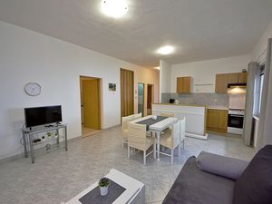 18511230-Ferienhaus-7--300x225-2