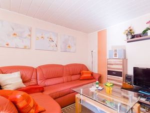 17889021-Ferienhaus-6--300x225-3