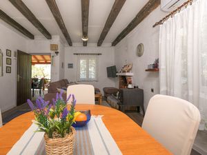 23940192-Ferienhaus-6--300x225-4