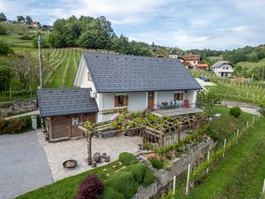 24018814-Ferienhaus-6--300x225-4