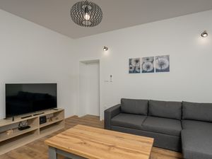 24018312-Ferienhaus-9--300x225-3