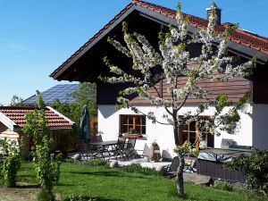 23685860-Ferienhaus-7--300x225-1