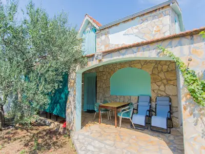 Ferienhaus für 4 Personen (42 m²) in Tkon 3/10