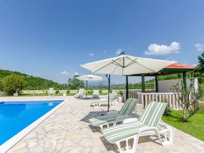 Ferienhaus für 8 Personen (150 m²) in Umljanović 7/10