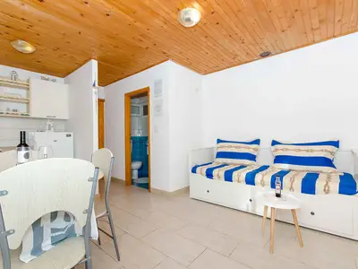 Ferienhaus für 4 Personen (36 m²) in Žrnovo 8/10