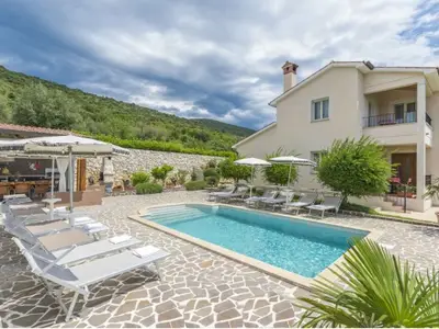 Ferienhaus für 12 Personen (220 m²) in Labin 1/10
