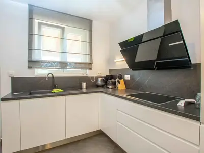 Ferienhaus für 8 Personen (120 m²) in Tkon 2/10