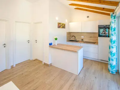 Ferienhaus für 8 Personen (120 m²) in Tkon 5/10