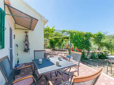 Ferienhaus für 6 Personen (100 m²) in Vrpolje 2/10