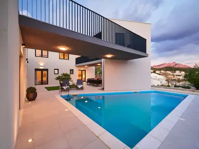 Ferienhaus für 12 Personen (255 m²) in Mali Rat 1/10