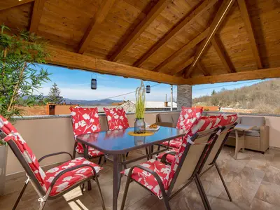 Ferienhaus für 10 Personen (300 m²) in Lipa 4/10