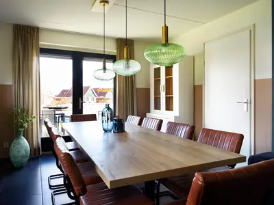 DiningRoom