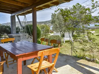 Ferienhaus für 6 Personen (45 m²) in Otočić Žižanj 2/10