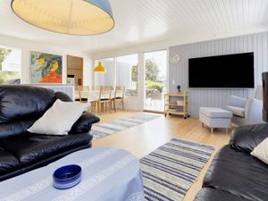 24027754-Ferienhaus-6--300x225-3