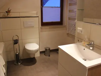 Fambach Ortsteil Heßles Ferienwohnung Nüssleshof Anicht Bad