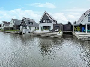 24048193-Ferienhaus-6--300x225-0