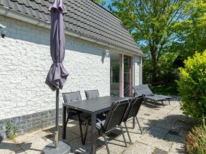 24045738-Ferienhaus-4--300x225-2