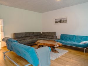 23919126-Ferienhaus-7--300x225-0