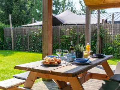 Terrasse / Balkon