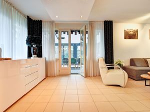 24017409-Ferienhaus-6--300x225-5