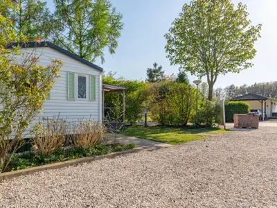 Außenseite Ferienhaus [Sommer]