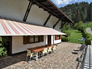 23858079-Ferienhaus-8--300x225-1