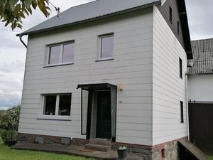 24037863-Ferienhaus-6--300x225-2