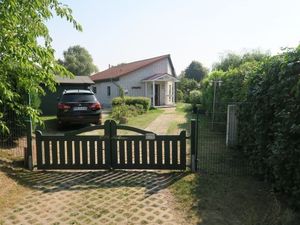 24051211-Ferienhaus-4--300x225-5