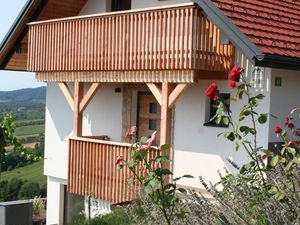 24049110-Ferienhaus-9--300x225-1