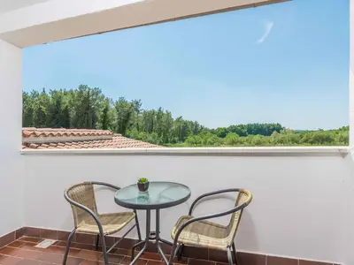 Ferienhaus für 10 Personen (300 m²) in Kloštar 3/10