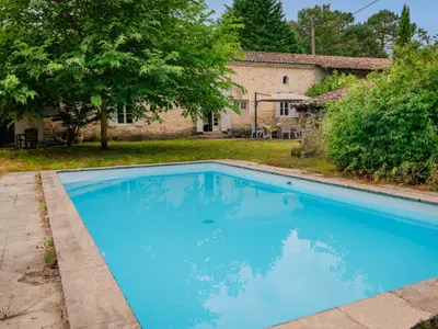 Pool des Ferienhauses