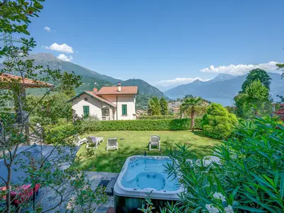 Ferienhaus für 10 Personen (240 m²) in Menaggio 1/10 Ferienhaus für 10 Personen (240 m²) in Menaggio 1/10