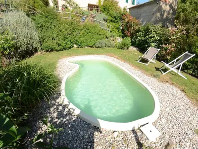PoolOfHouse