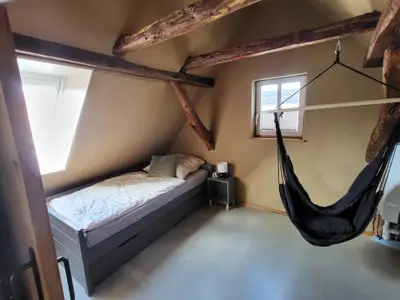Schlafzimmer Dachgeschoss mit 1 Einzelbett