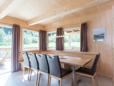 DiningRoom