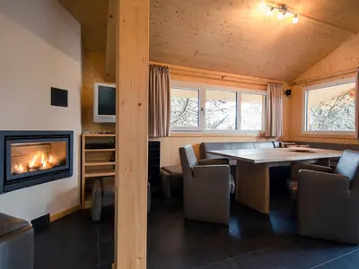 DiningRoom