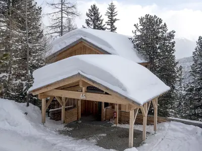 ExteriorWinter