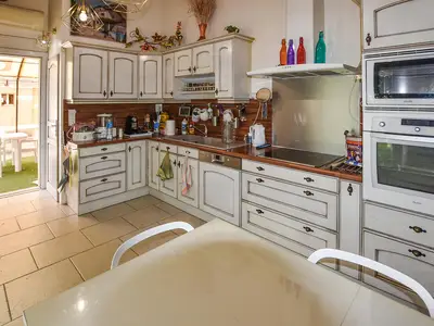 kitchen kitchen
