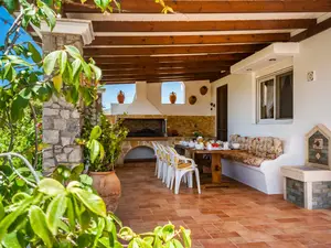 Ferienhaus für 9 Personen (160 m²) in Gennadi