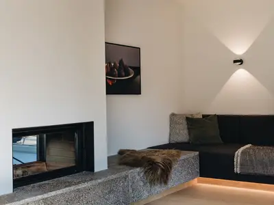 Kamin-/Ofen