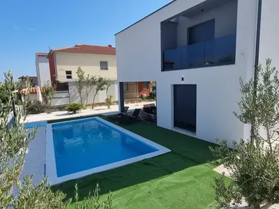 Ferienhaus für 10 Personen in Kaštel Novi 2/10