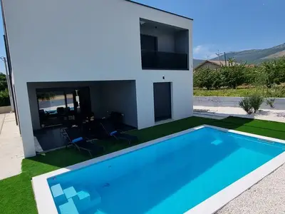 Ferienhaus für 10 Personen in Kaštel Novi 3/10